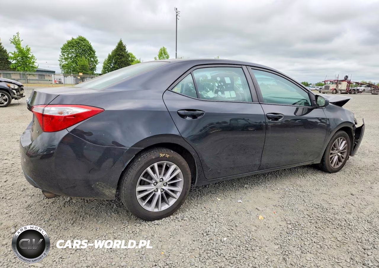 2015 Toyota Corolla Le Plus VIN:2T1BURHE4FC428038 - 3