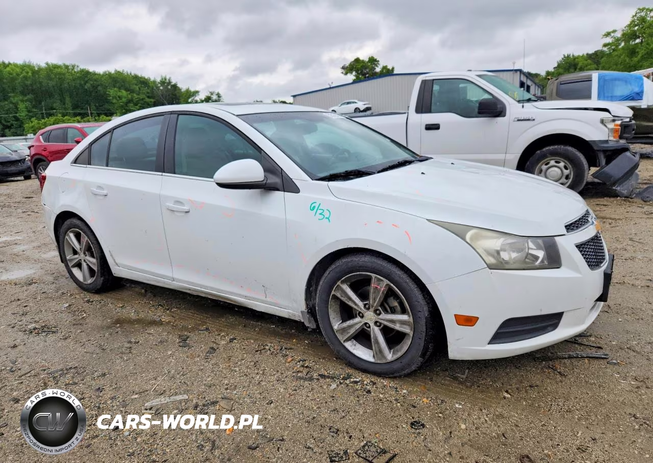 2012 Chevrolet Cruze Lt VIN:1G1PG5SC7C7370350 - 4