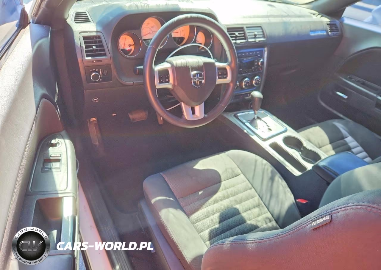2014 Dodge Challenger Sxt VIN:2C3CDYAG4EH111637 - 8