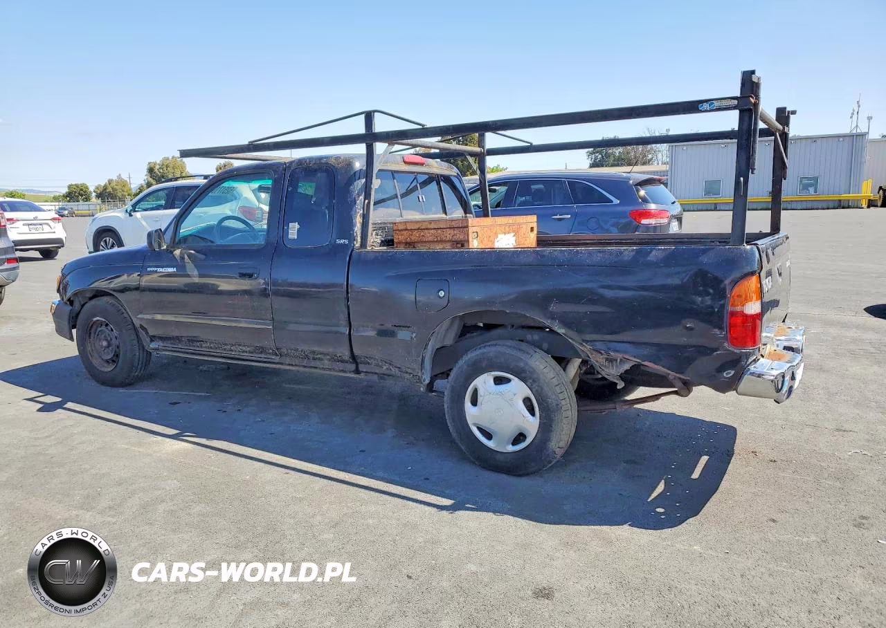 1999 Toyota Tacoma Xtracab VIN:4TAVL52N4XZ428853 - 2
