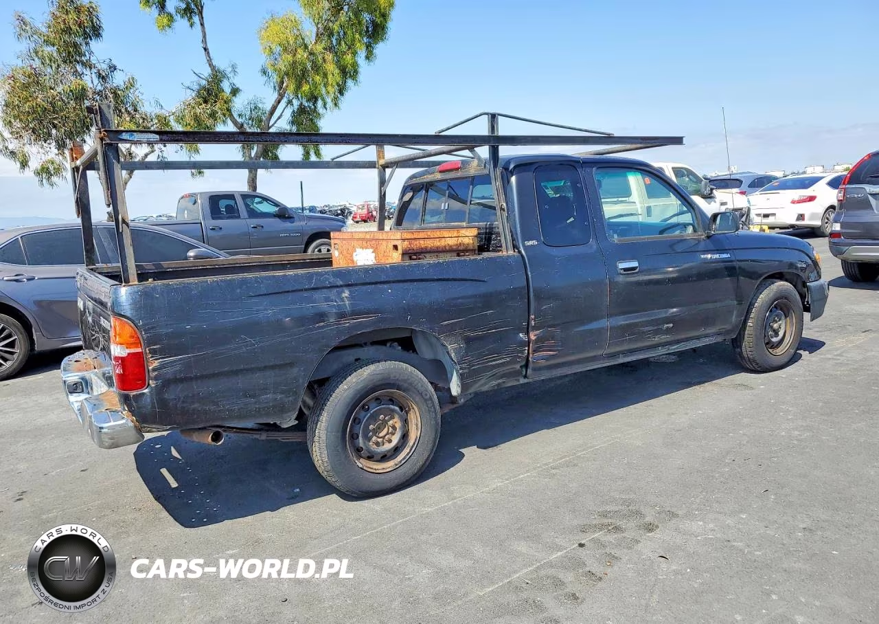 1999 Toyota Tacoma Xtracab VIN:4TAVL52N4XZ428853 - 3