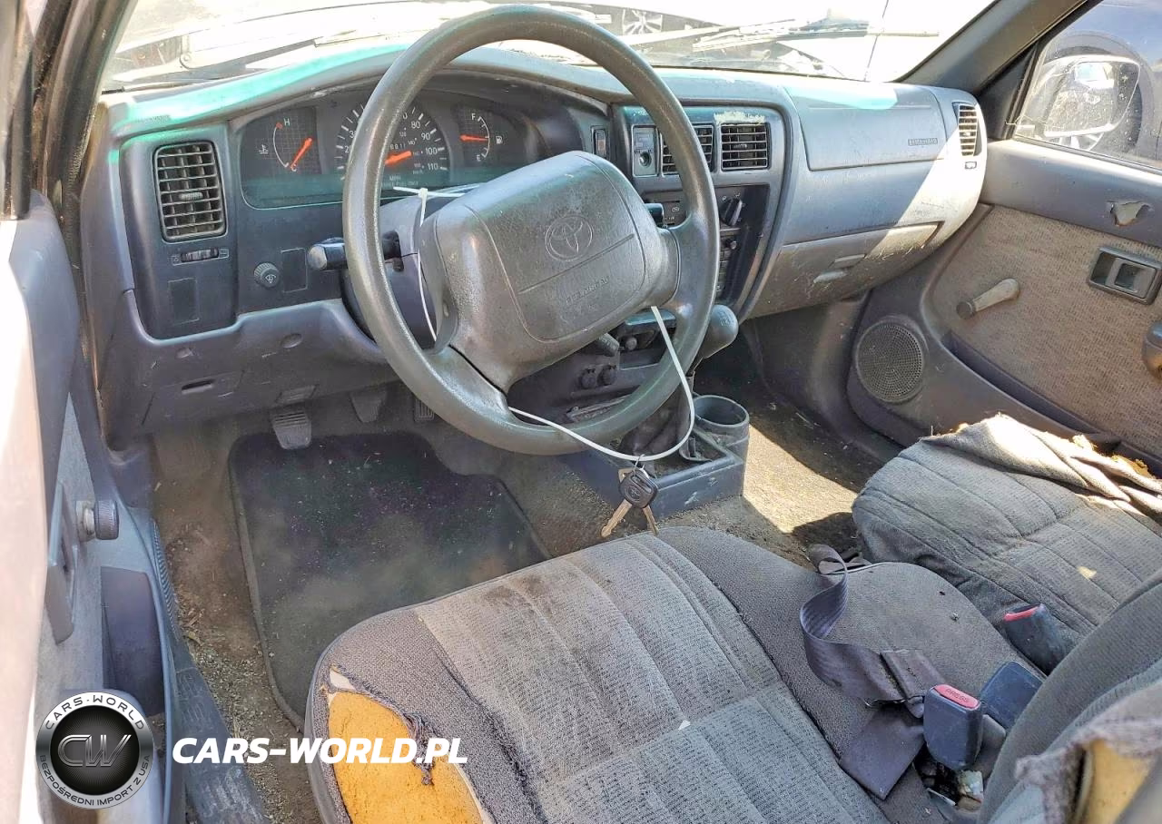 1999 Toyota Tacoma Xtracab VIN:4TAVL52N4XZ428853 - 8