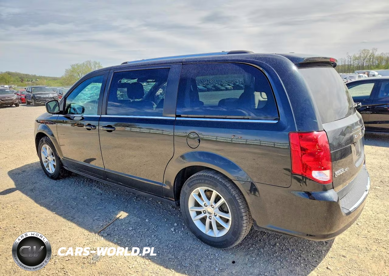 2019 Dodge Caravan-V6 VIN:2C4RDGCG4KR519560 - 2
