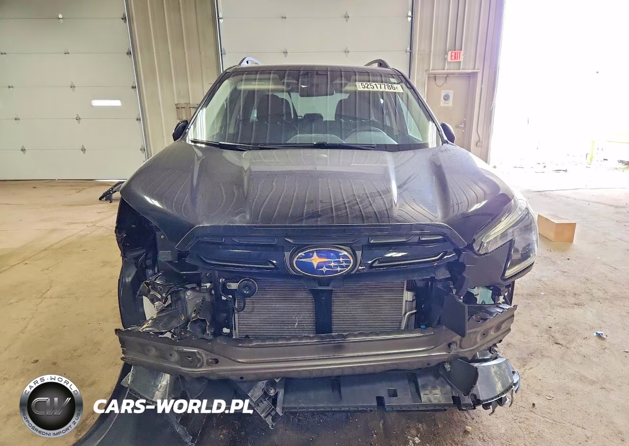 2023 Subaru Forester Premium VIN:JF2SKAEC3PH503966 - 5
