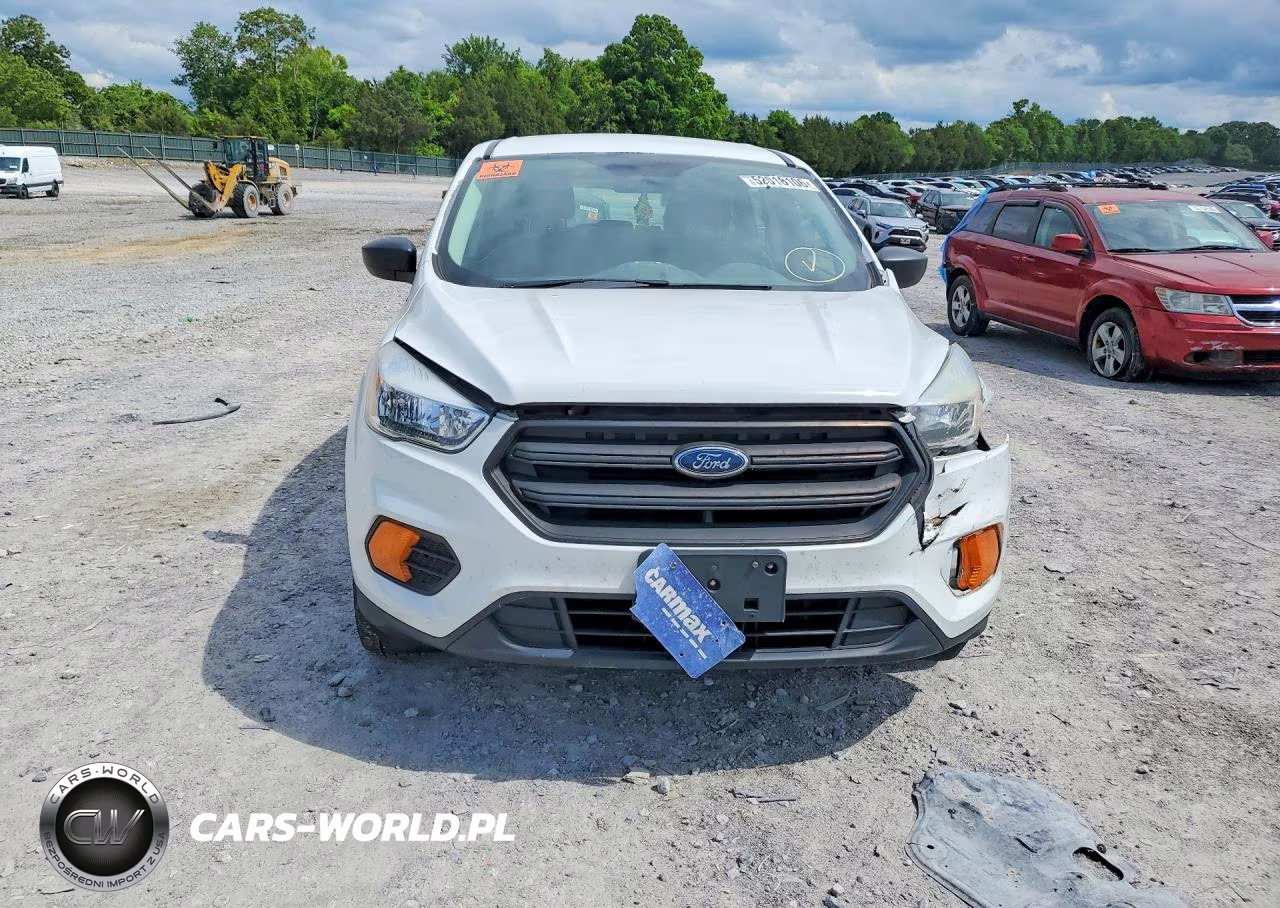 2017 Ford Escape S VIN:1FMCU0F77HUB98226 - 5
