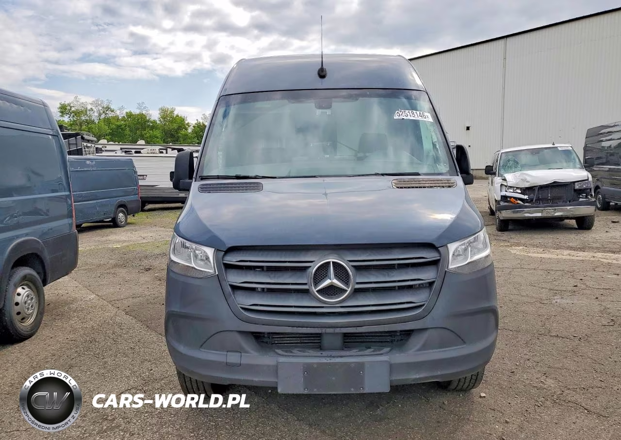 2019 Mercedes Benz Sprinter 2500 Delivery Van VIN:WD4PF0CD3KP040651 - 5