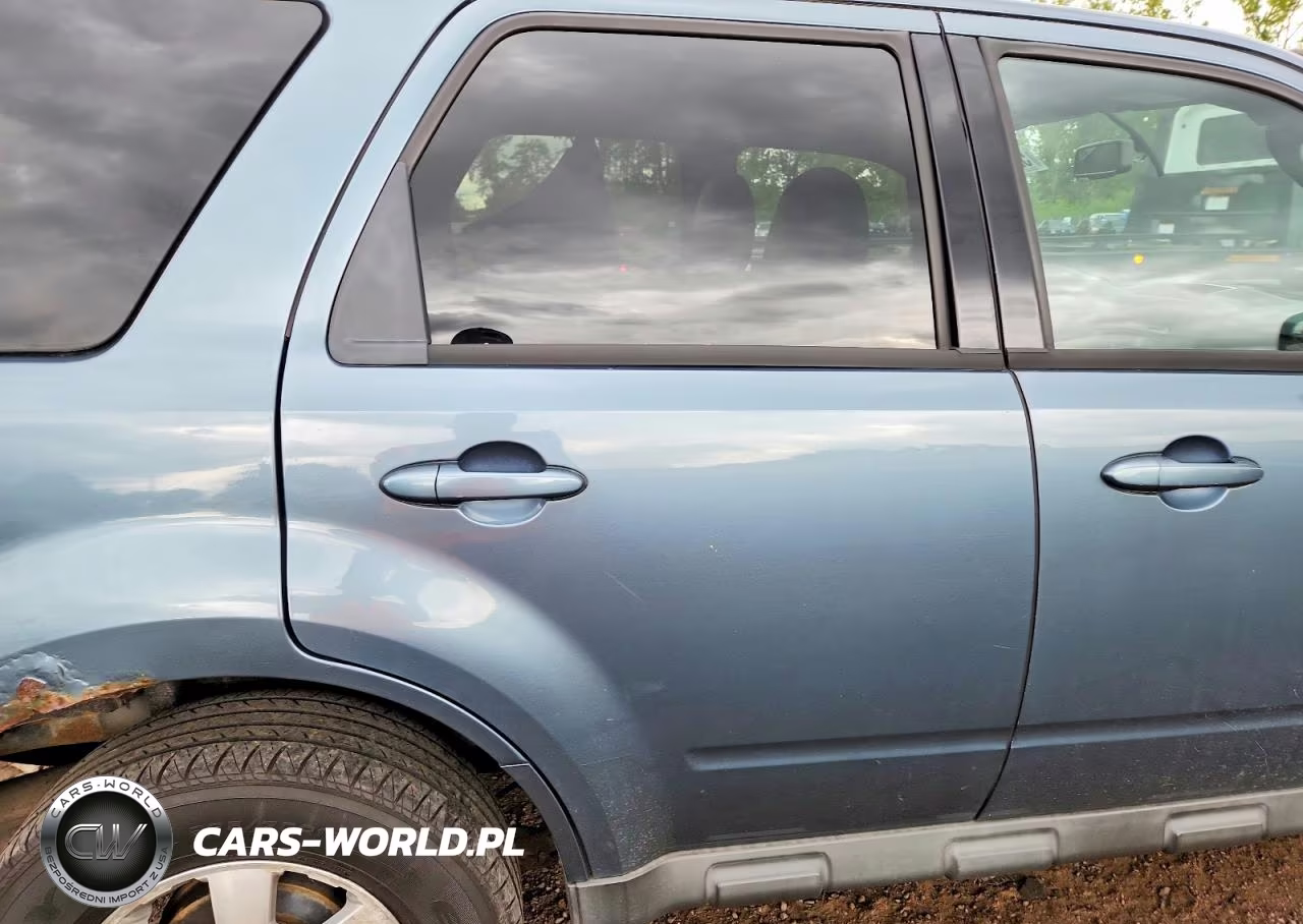 2010 Ford Escape Limited VIN:1FMCU9EG4AKD36263 - 10
