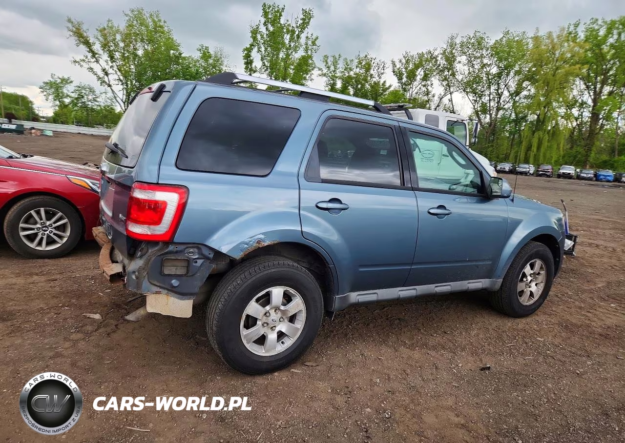 2010 Ford Escape Limited VIN:1FMCU9EG4AKD36263 - 3