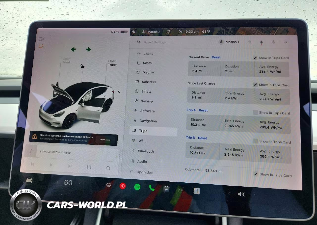 2020 Tesla Model Y VIN:5YJYGDEE5LF034239 - 9