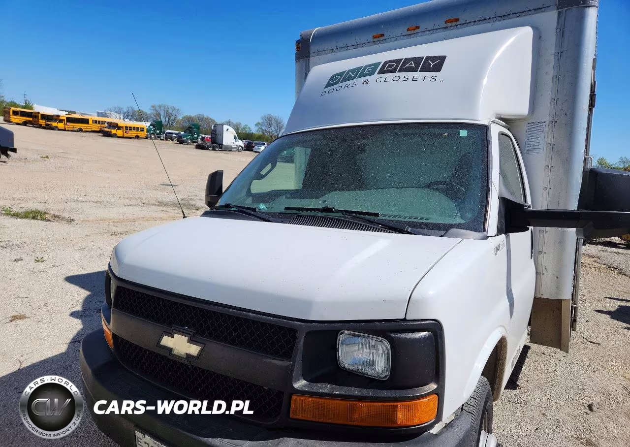 2016 Chevrolet Express G3500 VIN:1GB3GSCG5G1263171 - 5