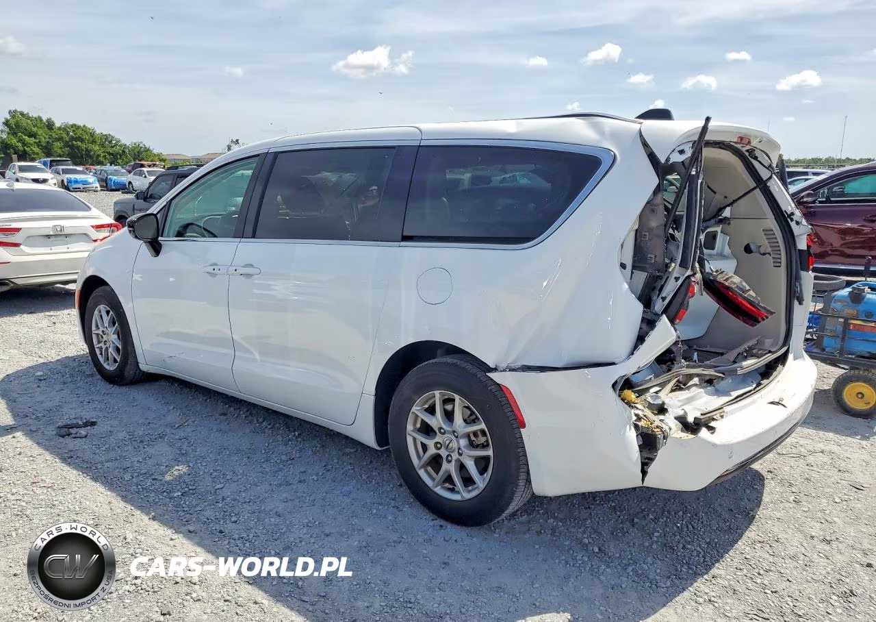 2024 Chrysler Pacifica Touring L VIN:2C4RC1BG0RR167508 - 2
