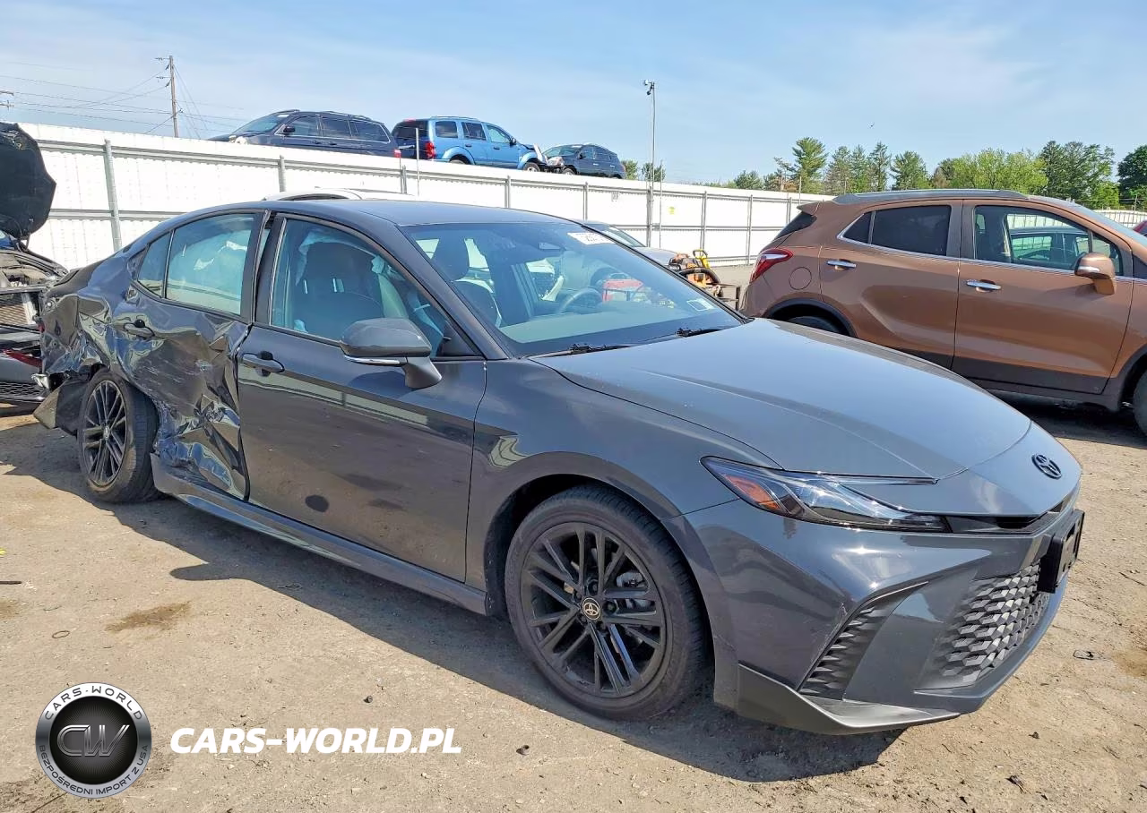 2025 Toyota Camry Se VIN:4T1DBADKXSU505399 - 4