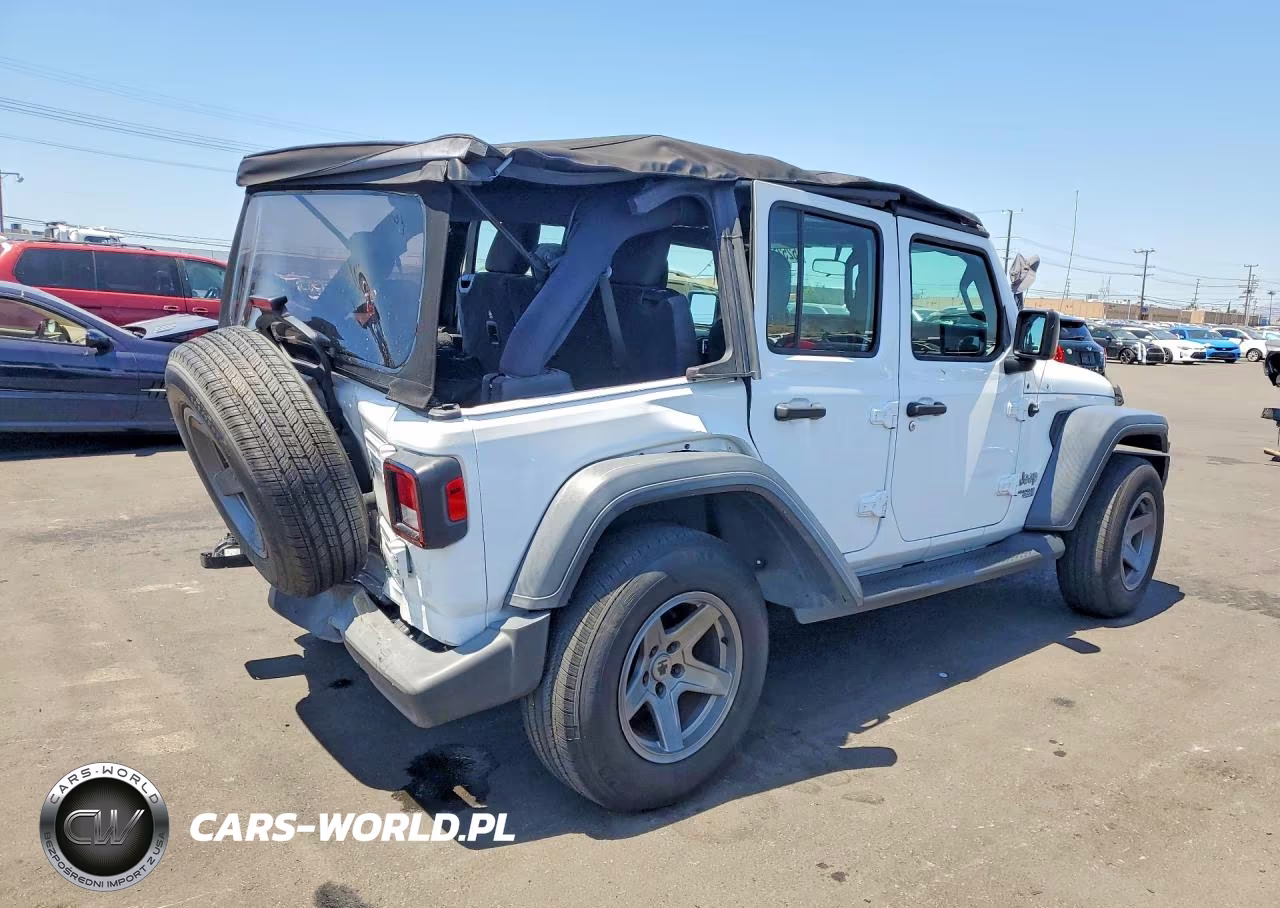 2018 Jeep Wrangler Unlimited Sport VIN:1C4HJXDG8JW182044 - 3
