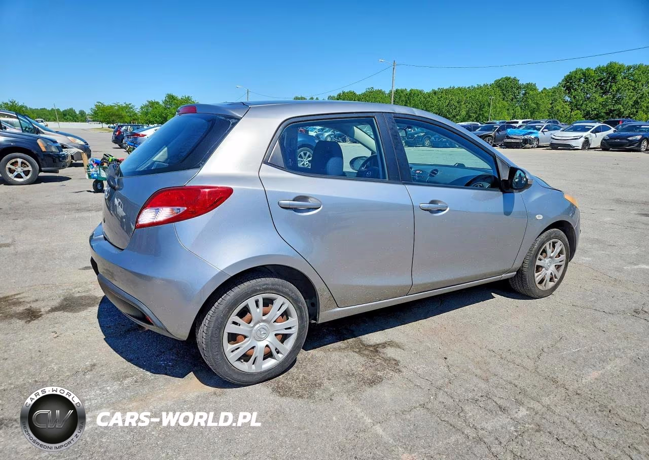 2011 Mazda Mazda 2 VIN:JM1DE1HY3B0122051 - 3