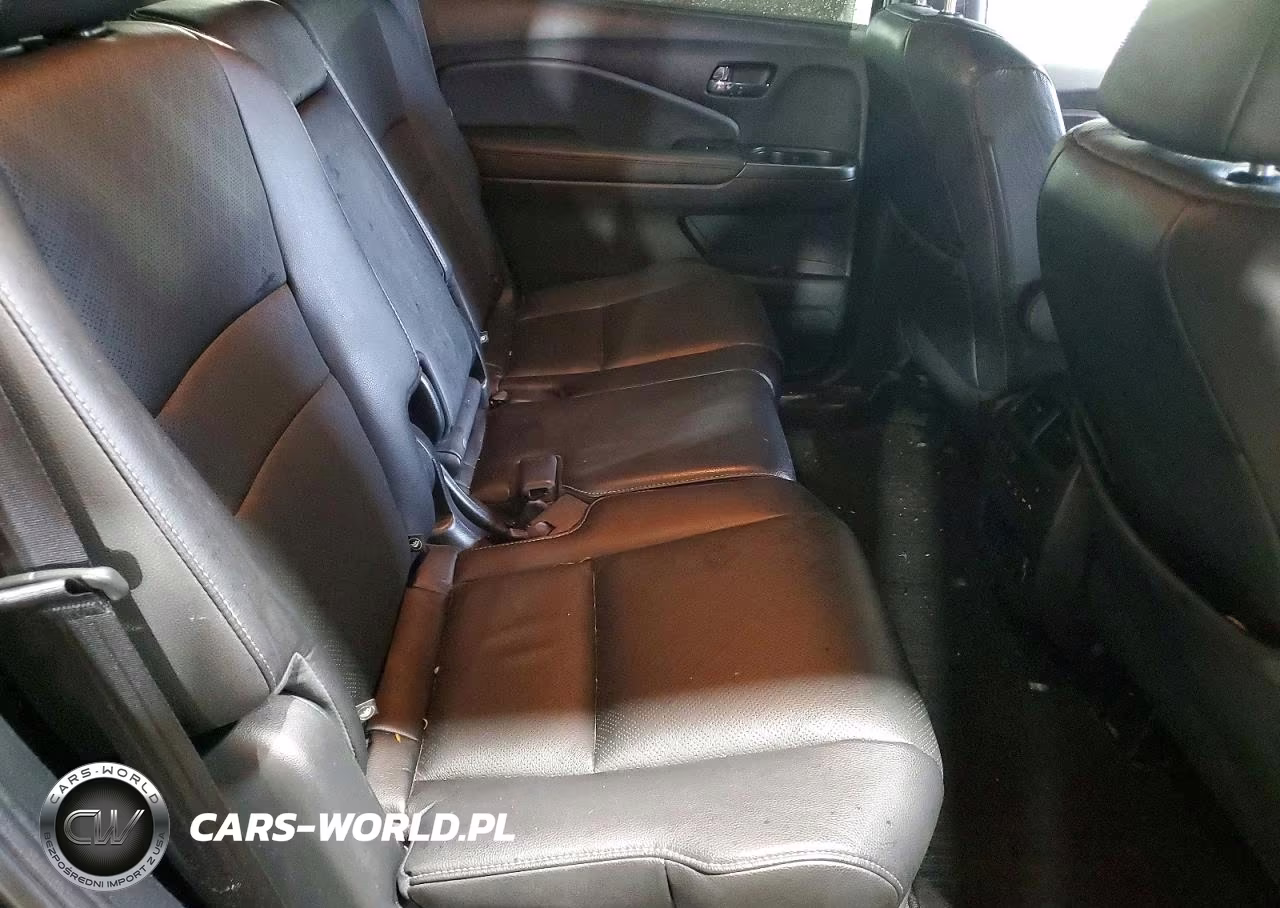 2020 Honda Passport Elite VIN:5FNYF8H0XLB010822 - 11