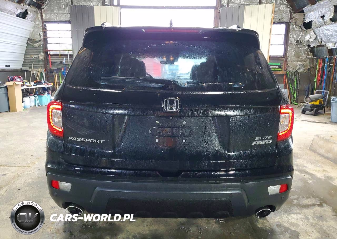 2020 Honda Passport Elite VIN:5FNYF8H0XLB010822 - 6