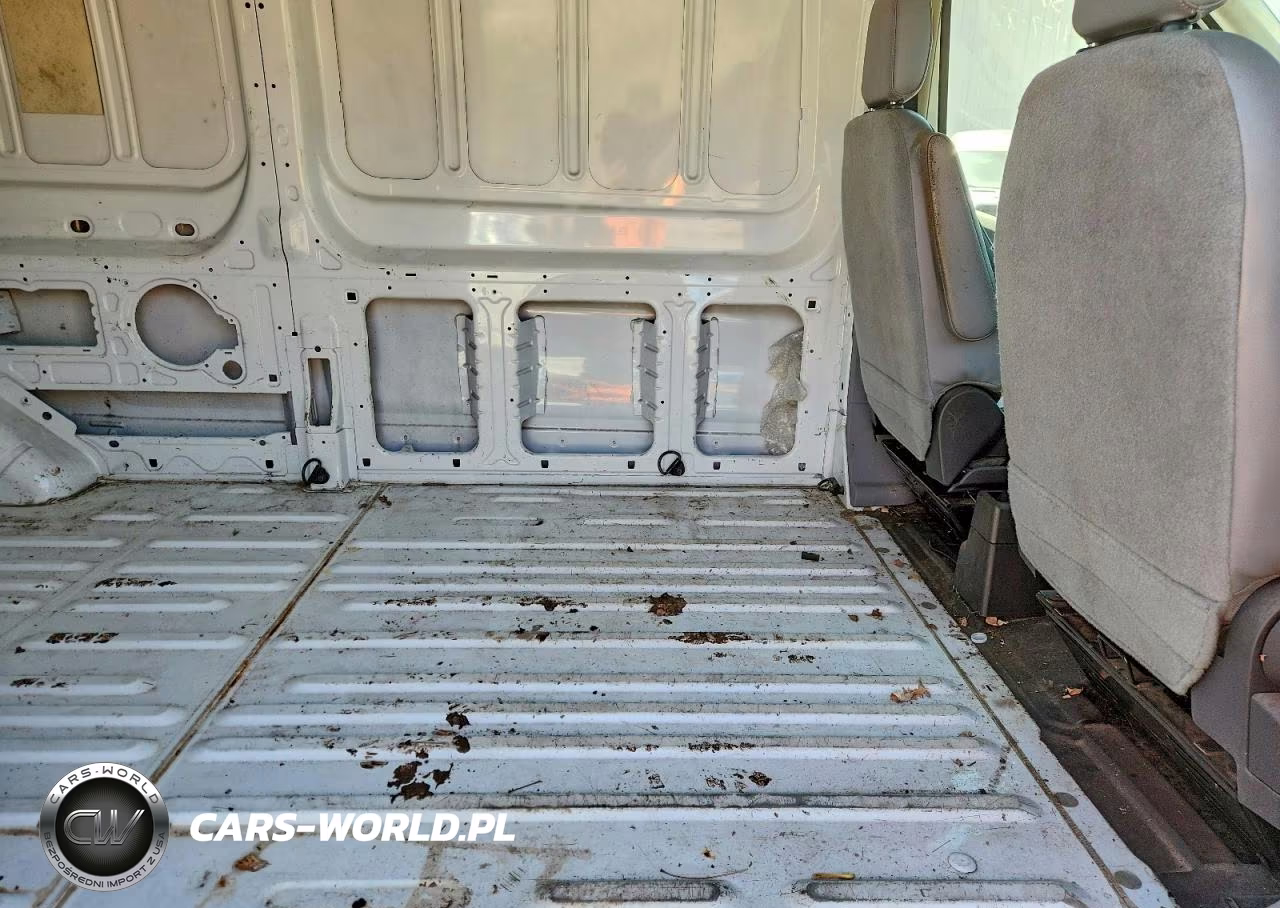 2016 Ford Transit T-250 VIN:1FTYR2CG5GKA04394 - 11