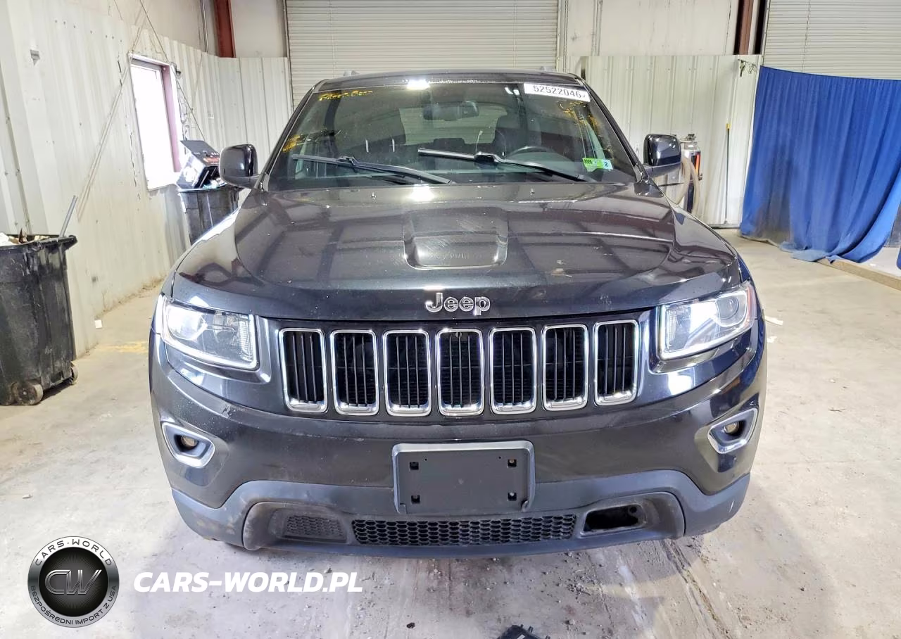2015 Jeep Grand Cherokee Laredo VIN:1C4RJFAG1FC893175 - 5