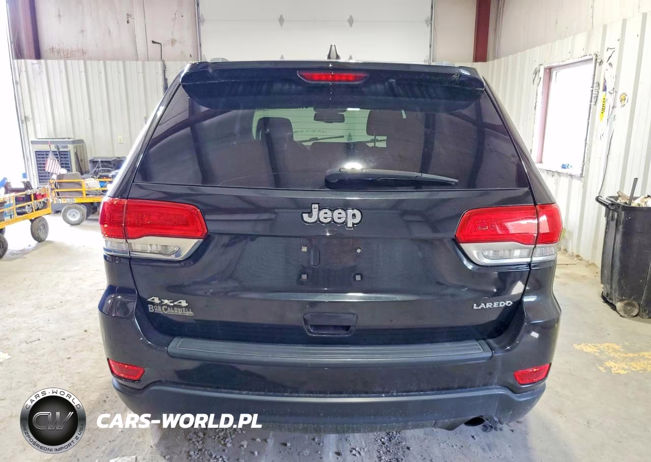 2015 Jeep Grand Cherokee Laredo VIN:1C4RJFAG1FC893175 - 6
