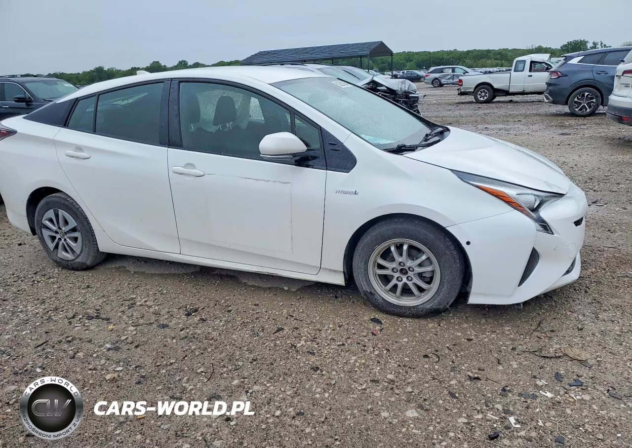 2017 Toyota Prius Two VIN:JTDKBRFU2H3056131 - 4