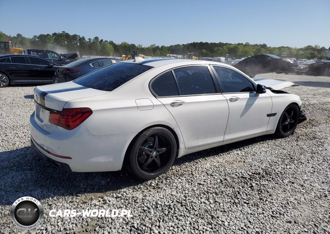 2014 BMW 740 I VIN:WBAYA6C58ED144242 - 3