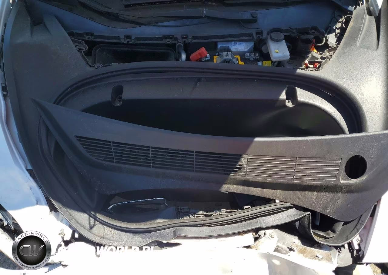 2020 Tesla Model 3 VIN:5YJ3E1EAXLF659635 - 11