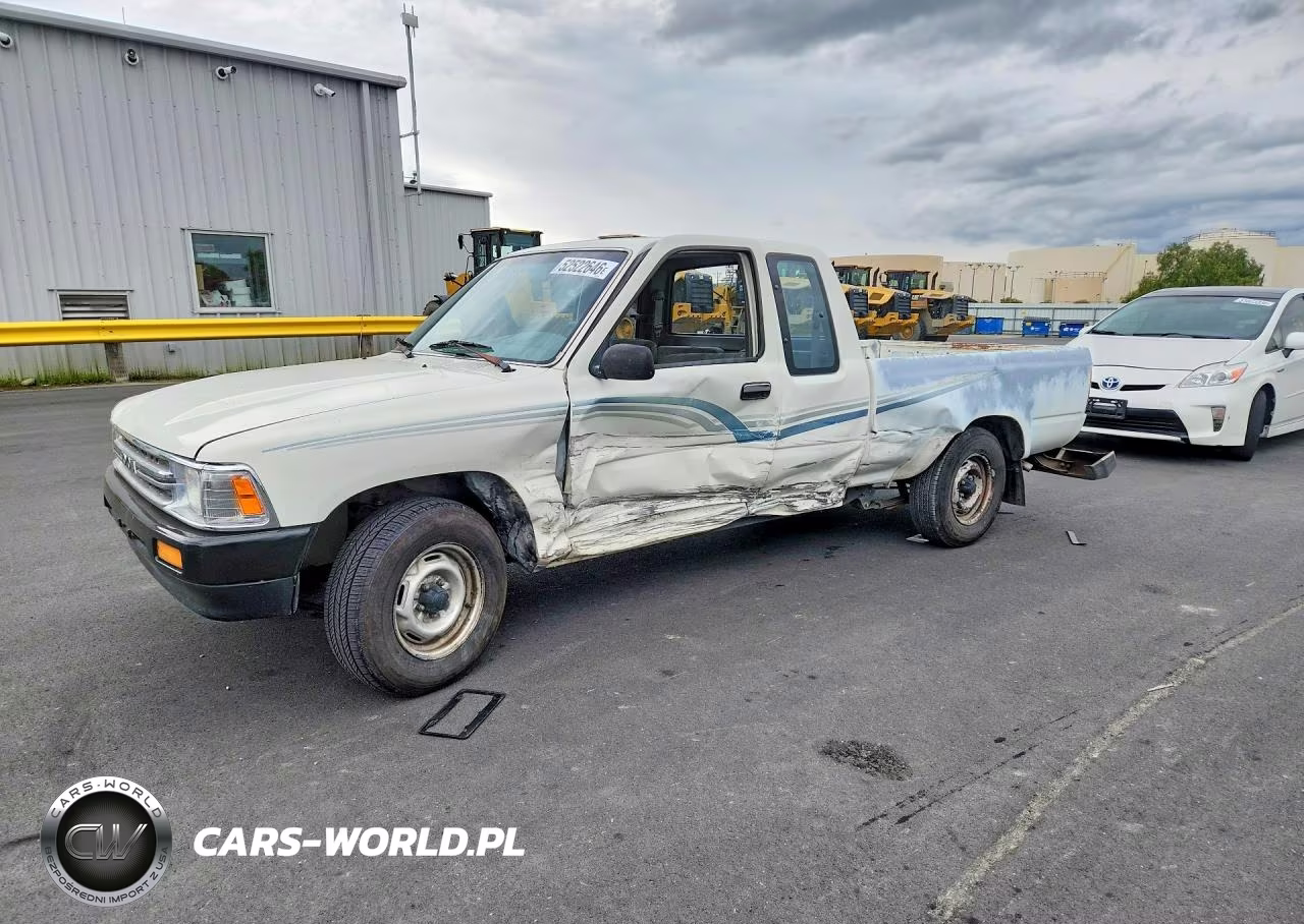 1989 Toyota Pickup Deluxe