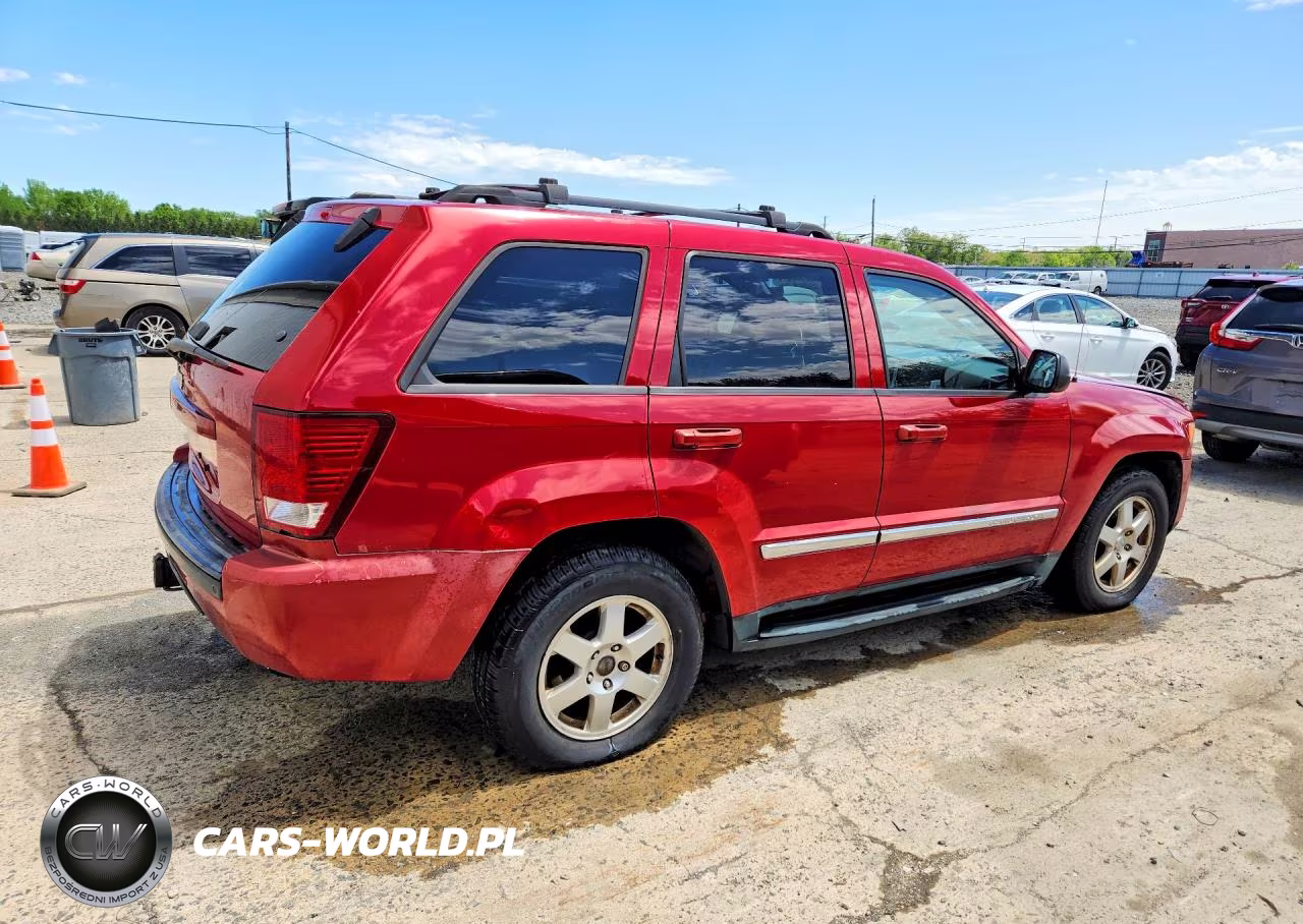2010 Jeep Grand Cherokee Laredo VIN:1J4PR4GK8AC107634 - 3