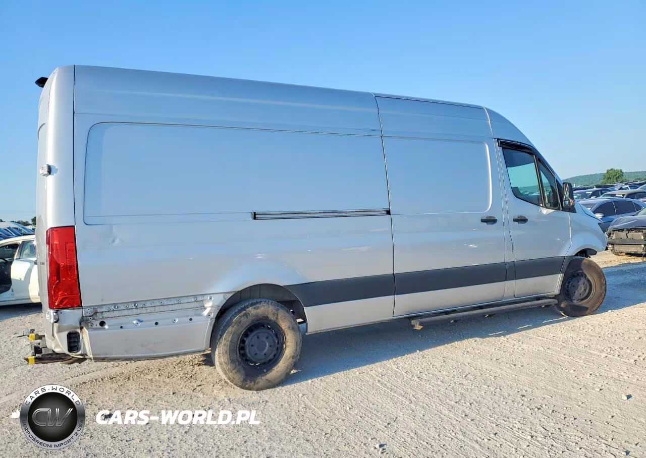2023 Mercedes Benz Sprinter 2500 Delivery Van VIN:W1Y40CHY9PT125824 - 3