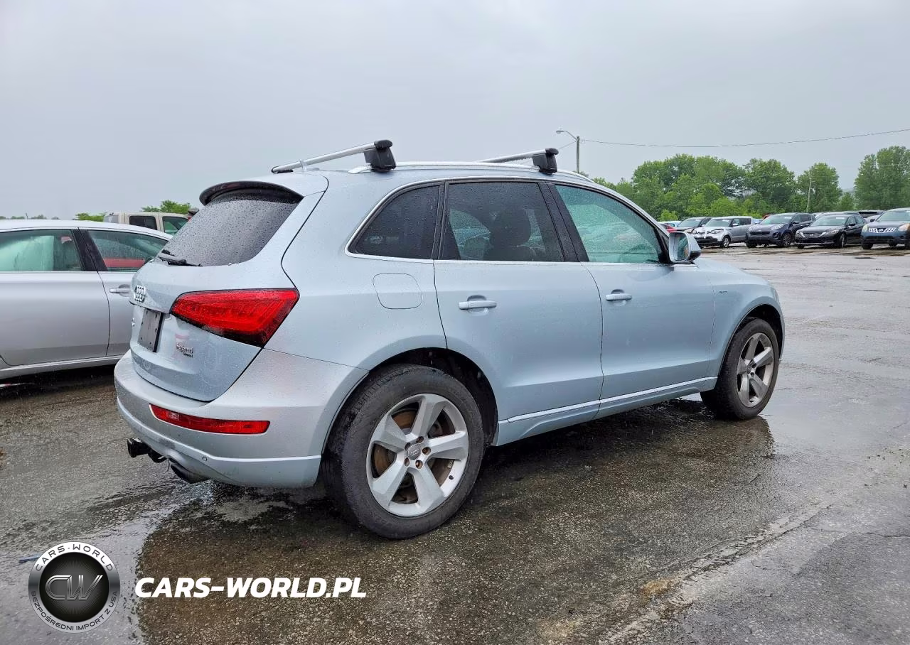 2013 Audi Q5 Premium Hybrid VIN:WA1C8AFP4DA072975 - 3