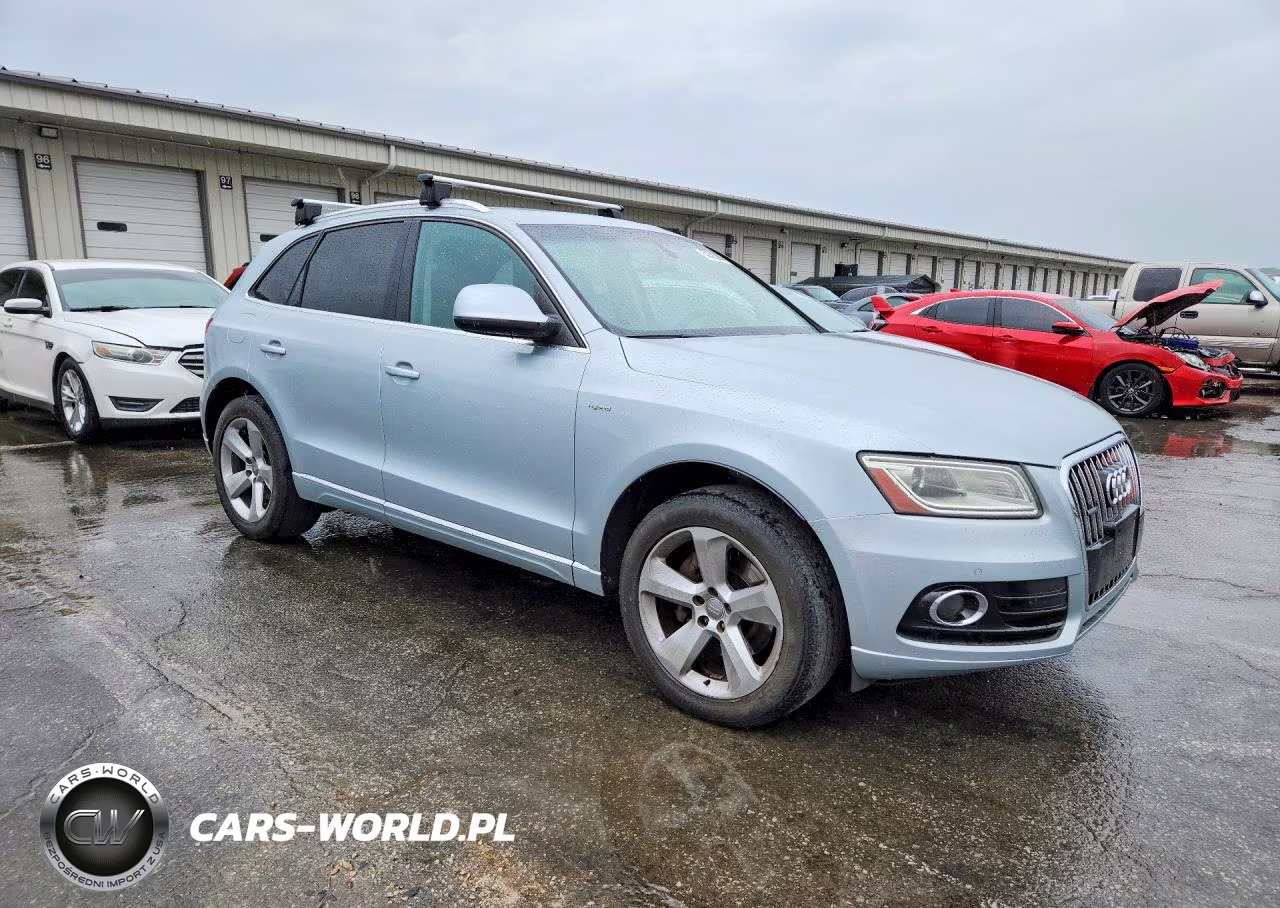 2013 Audi Q5 Premium Hybrid VIN:WA1C8AFP4DA072975 - 4