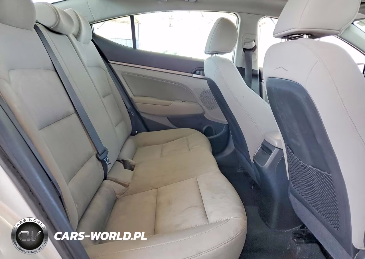 2018 Hyundai Elantra Value Edition VIN:KMHD84LF5JU505281 - 10