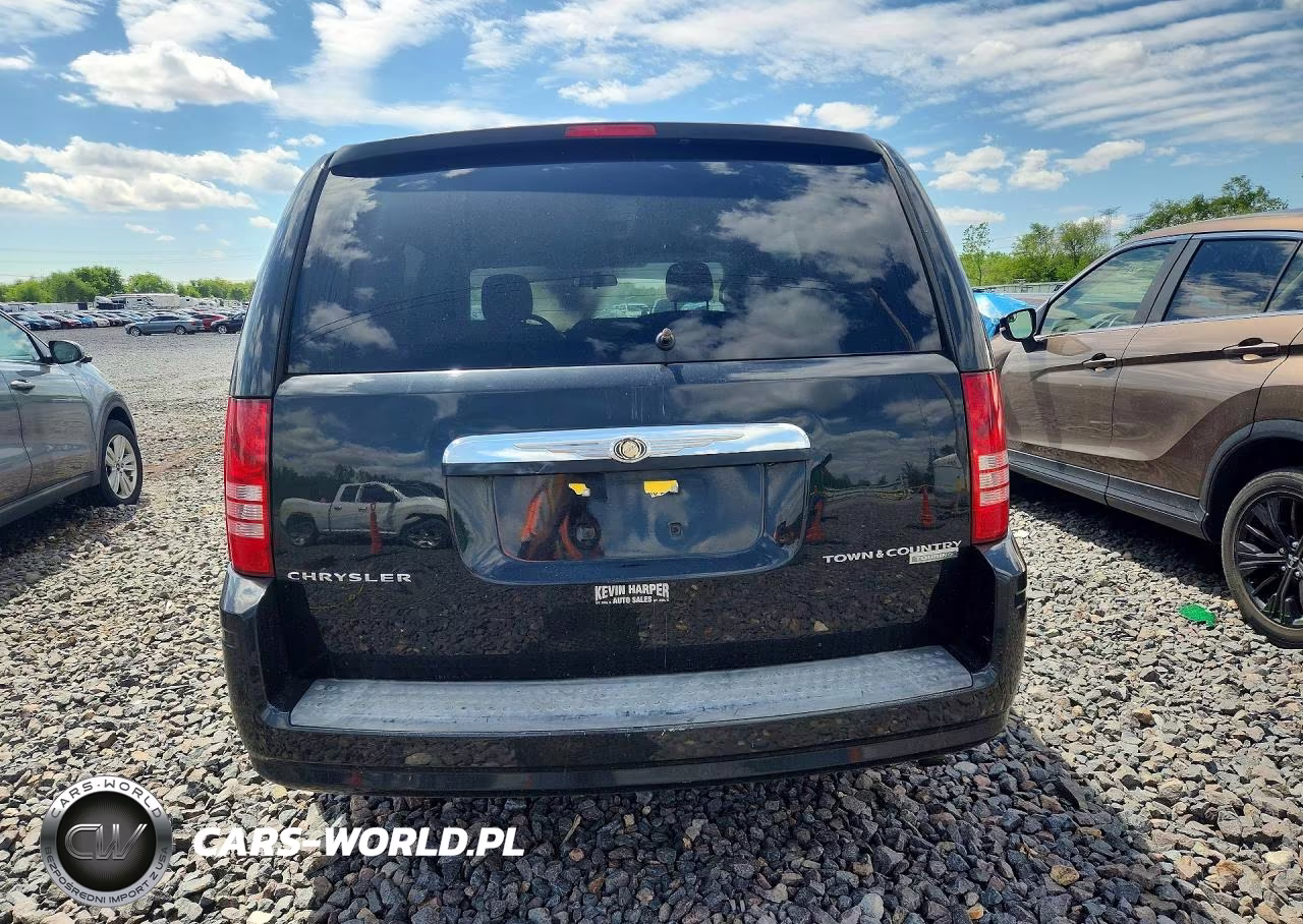 2010 Chrysler Town & Country Touring VIN:2A4RR5D17AR176106 - 6