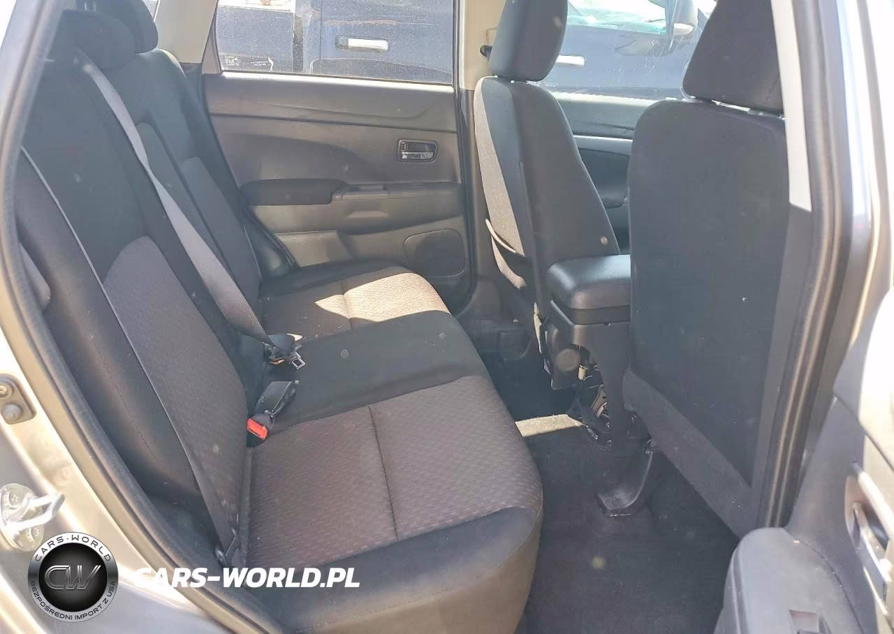 2019 Mitsubishi Outlander Sport Es VIN:JA4AR3AU5KU009621 - 11