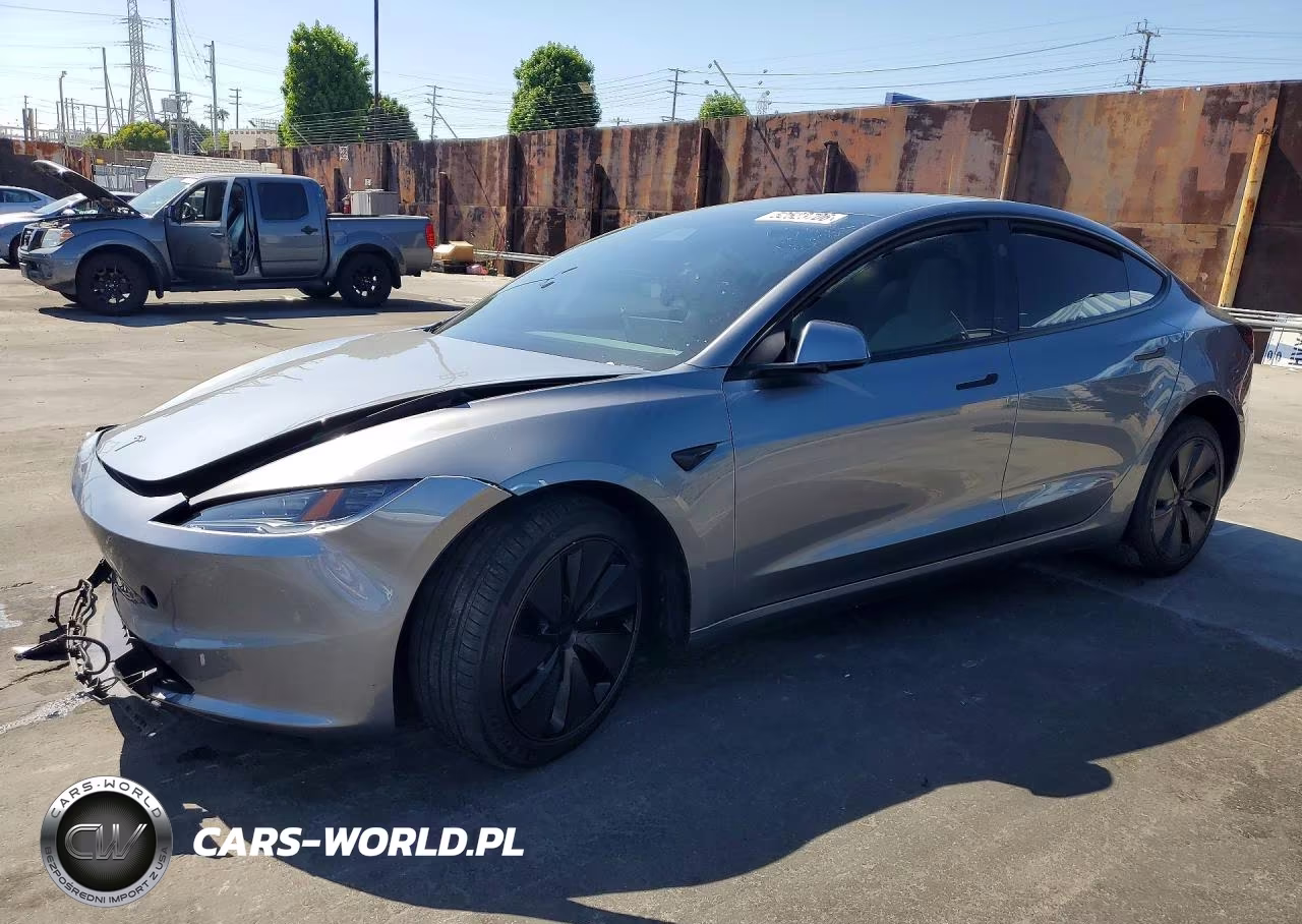 2024 Tesla Model 3 – zdjęcie 1 z 12