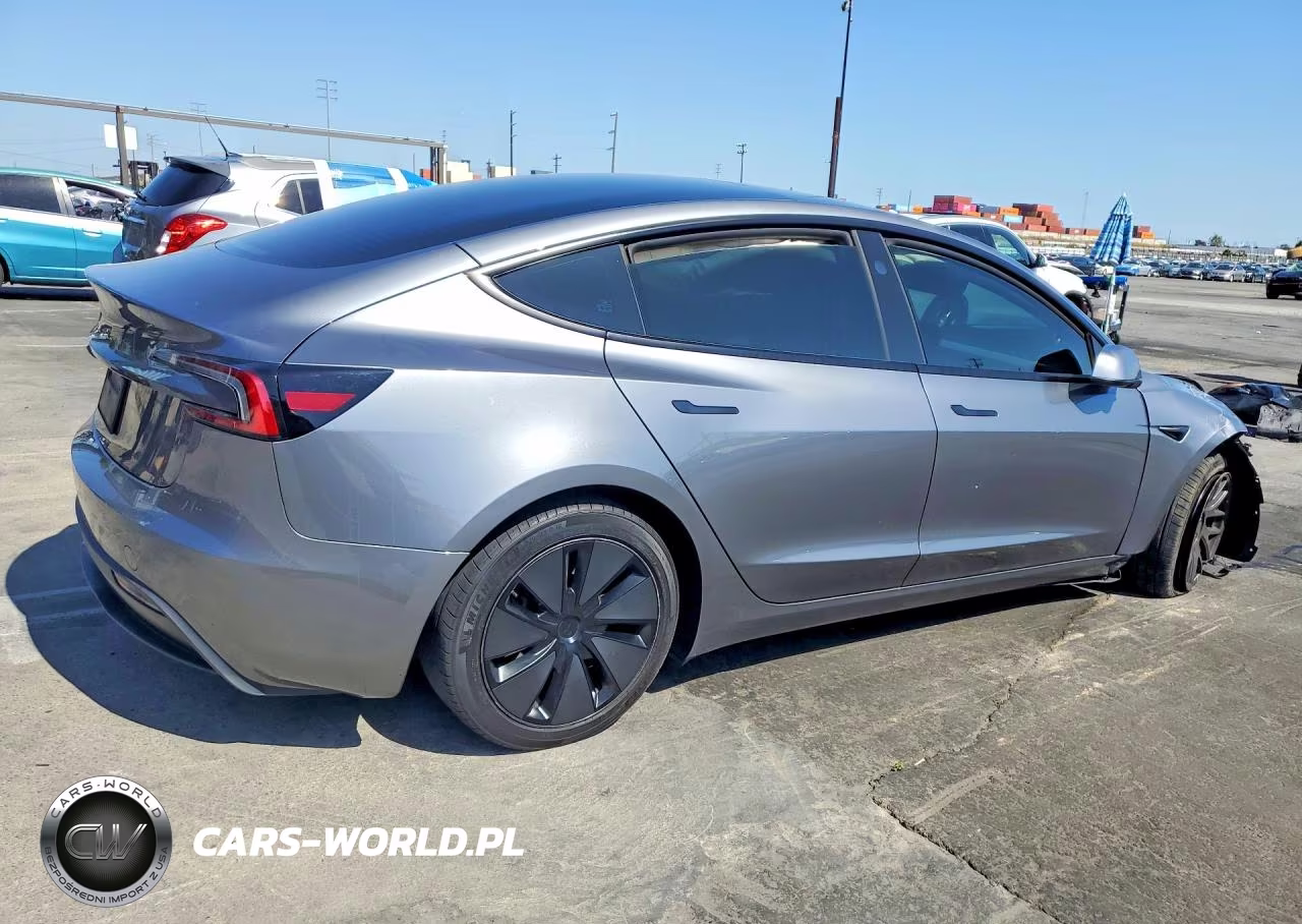2024 Tesla Model 3 VIN:5YJ3E1EA1RF859344 - 3