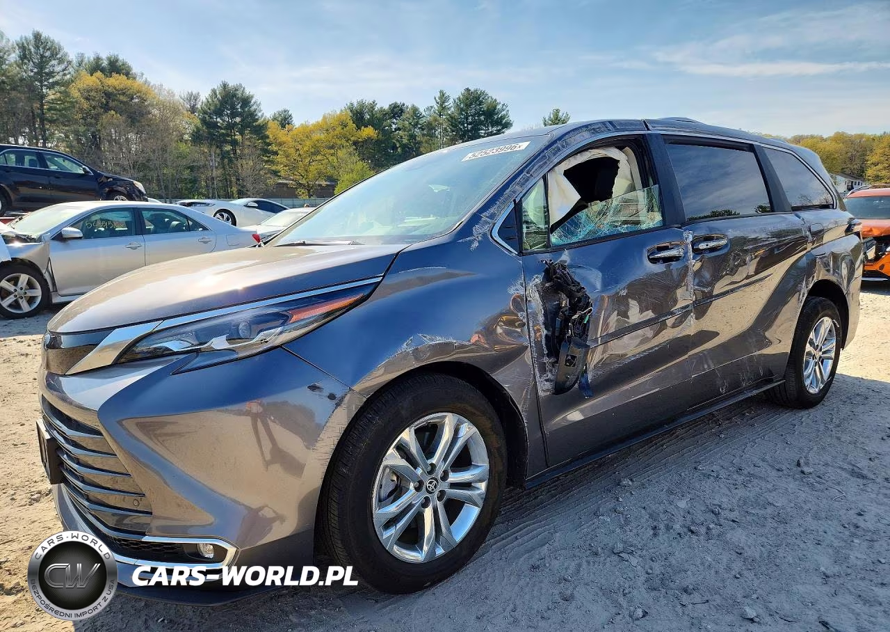 2024 Toyota Sienna Platinum 7-Passenger – zdjęcie 1 z 13