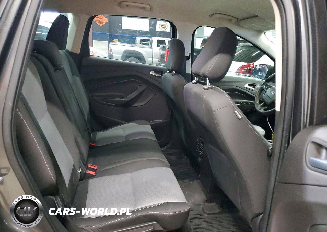2018 Ford Escape Se VIN:1FMCU9GD2JUA38673 - 11