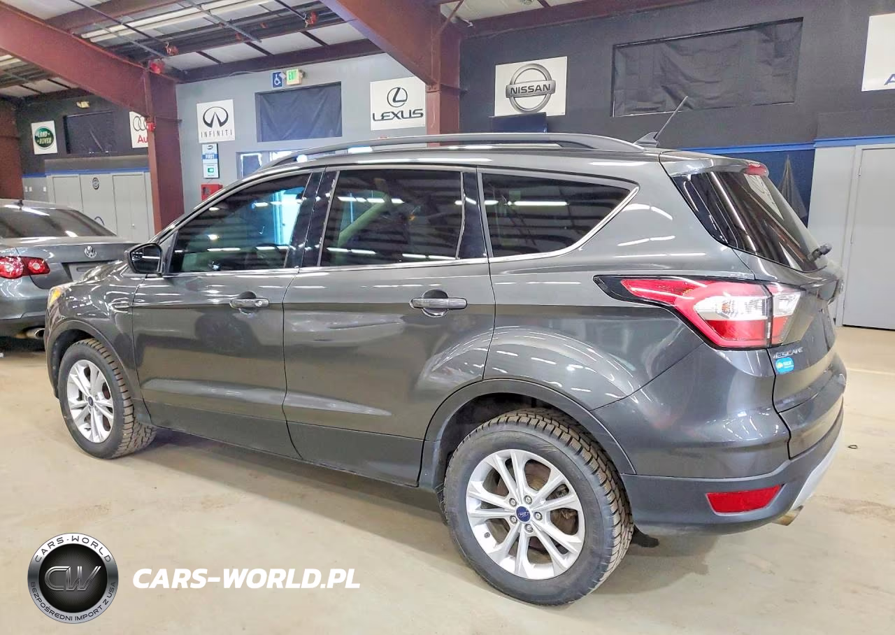 2018 Ford Escape Se VIN:1FMCU9GD2JUA38673 - 2