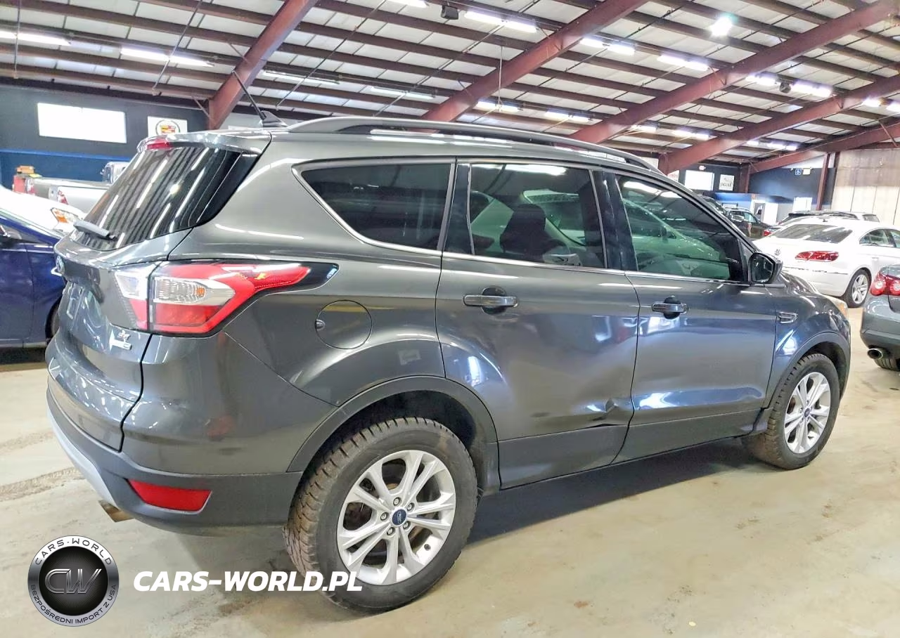2018 Ford Escape Se VIN:1FMCU9GD2JUA38673 - 3