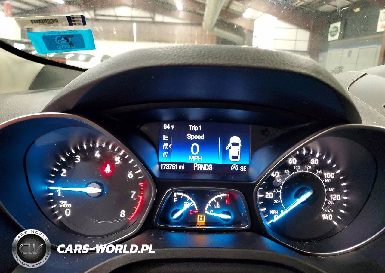 2018 Ford Escape Se VIN:1FMCU9GD2JUA38673 - 9