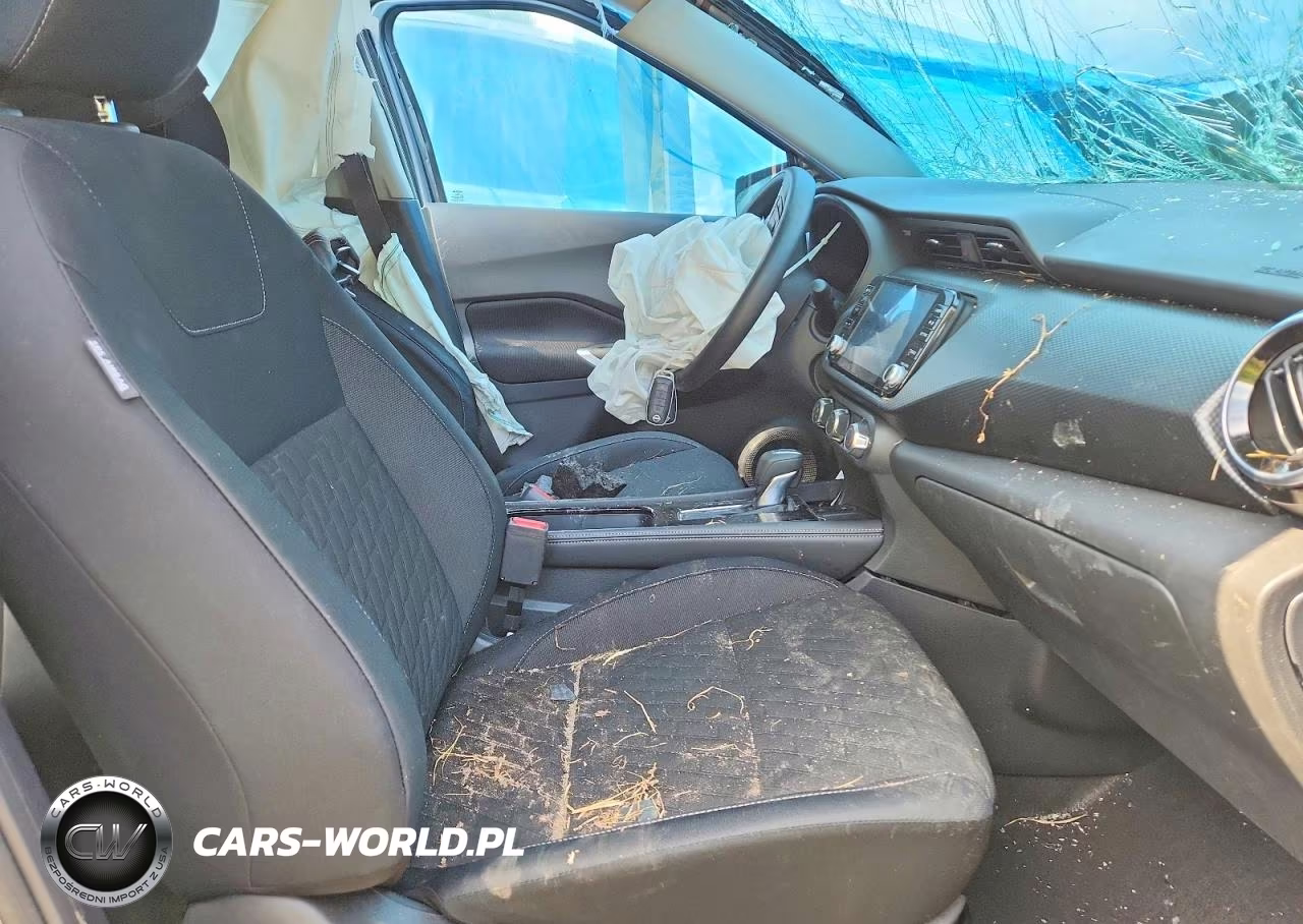 2023 Nissan Kicks Sv VIN:3N1CP5CVXPL566213 - 7