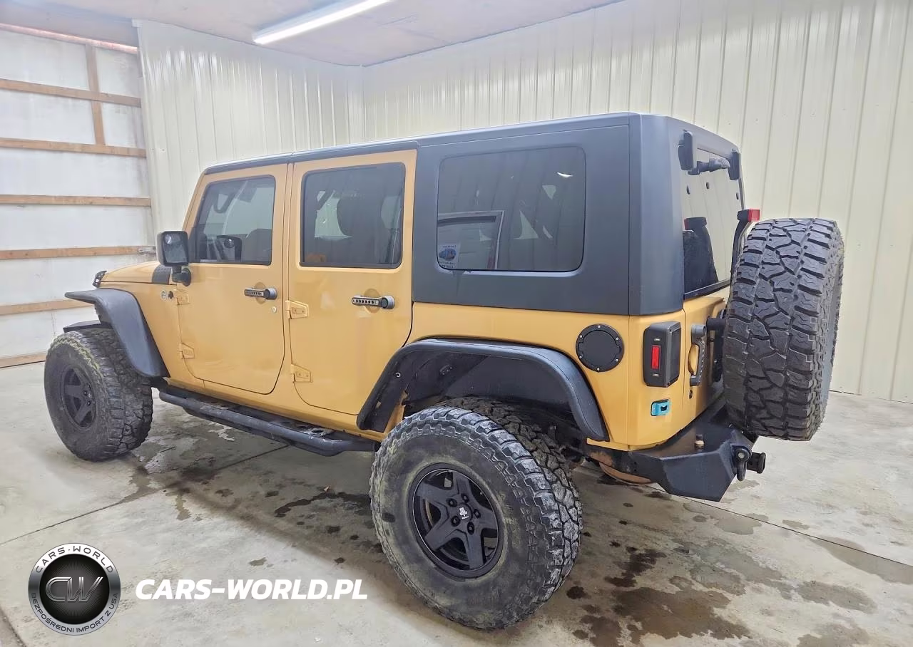 2013 Jeep Wrangler Unlimited Sport VIN:1C4BJWDG0DL698243 - 2