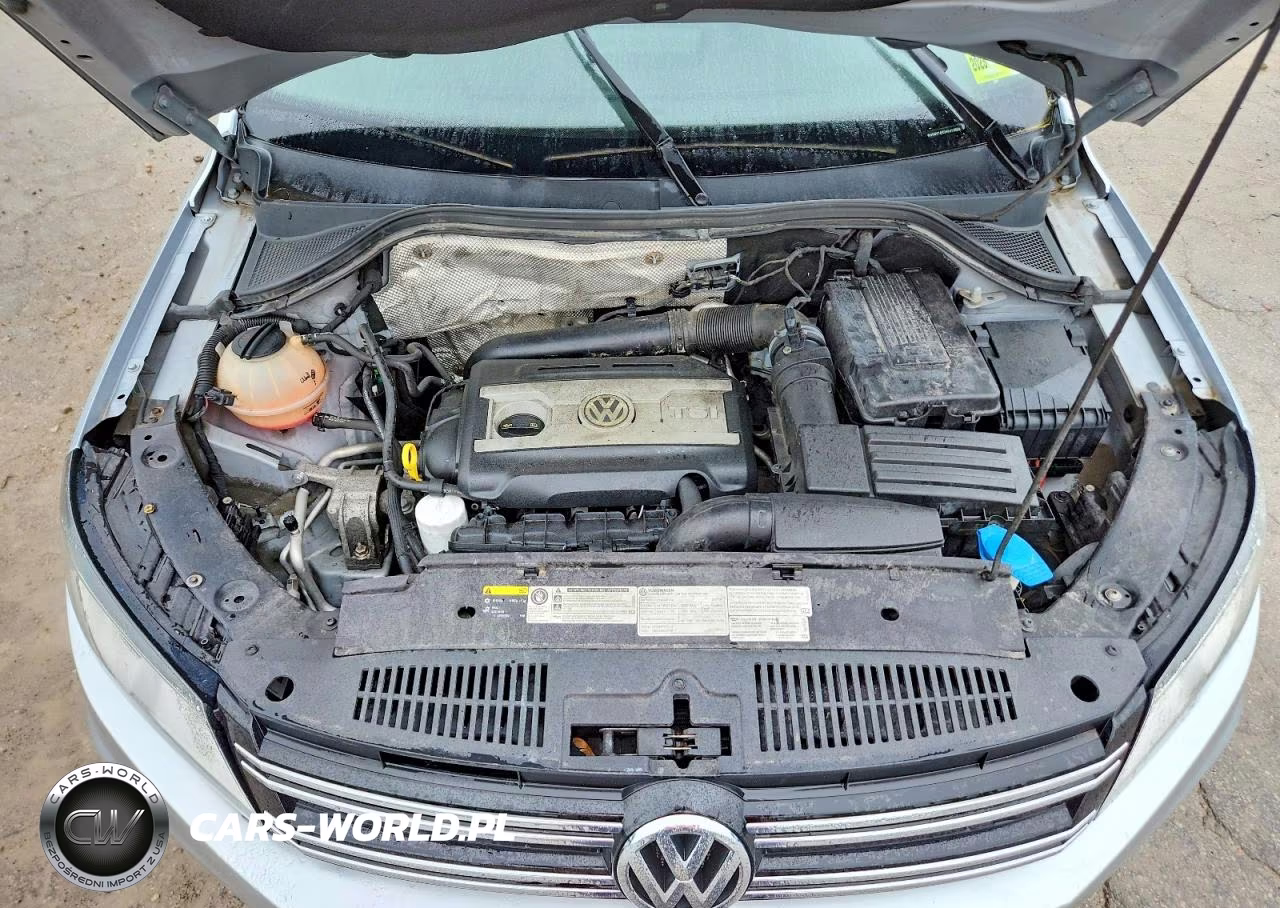 2017 Volkswagen Tiguan S VIN:WVGBV7AX3HK013626 - 12