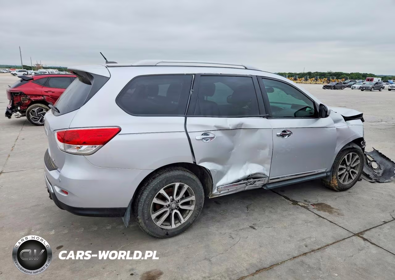 2013 Nissan Pathfinder S VIN:5N1AR2MN2DC666692 - 3