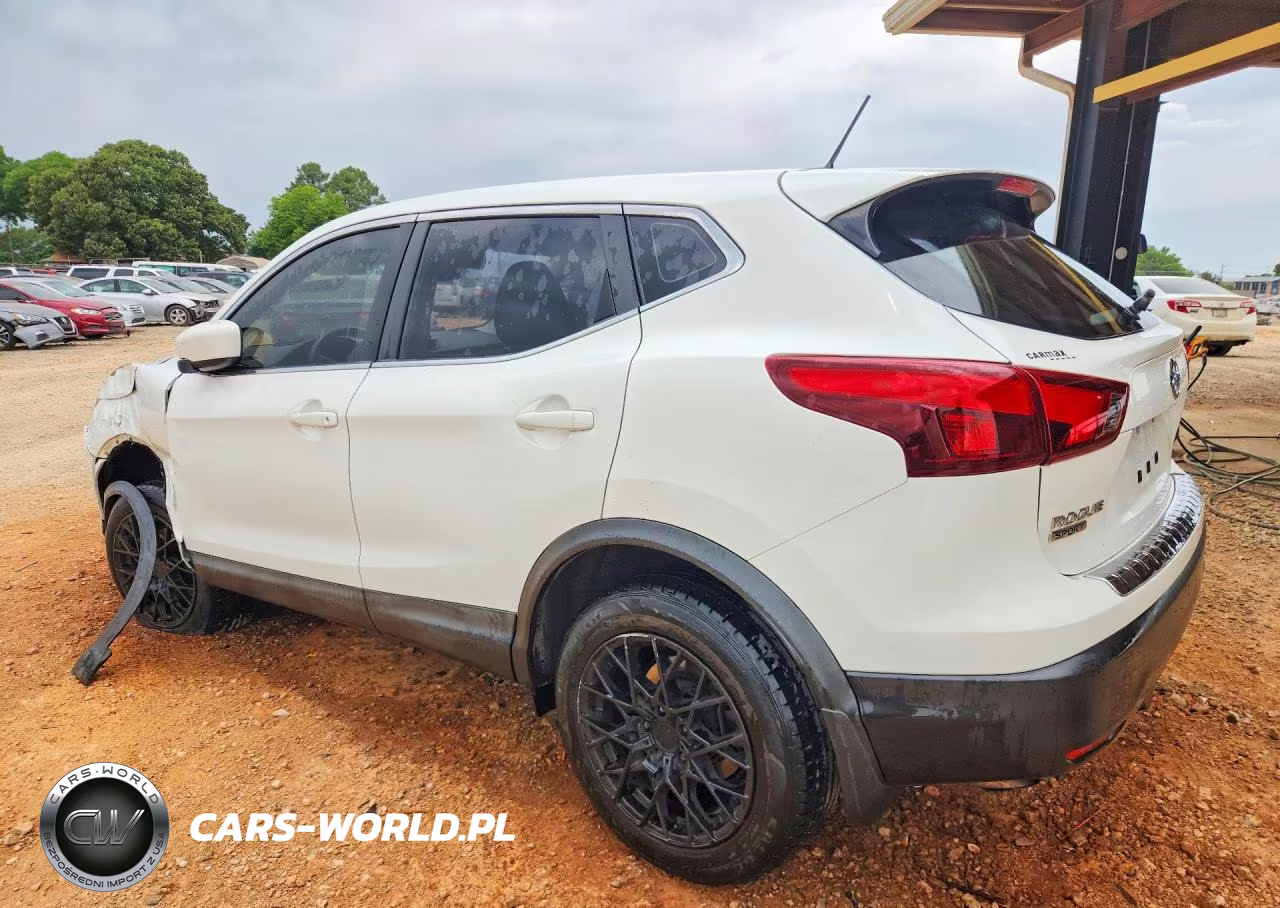 2019 Nissan Rogue Sport S VIN:JN1BJ1CP4KW219910 - 2