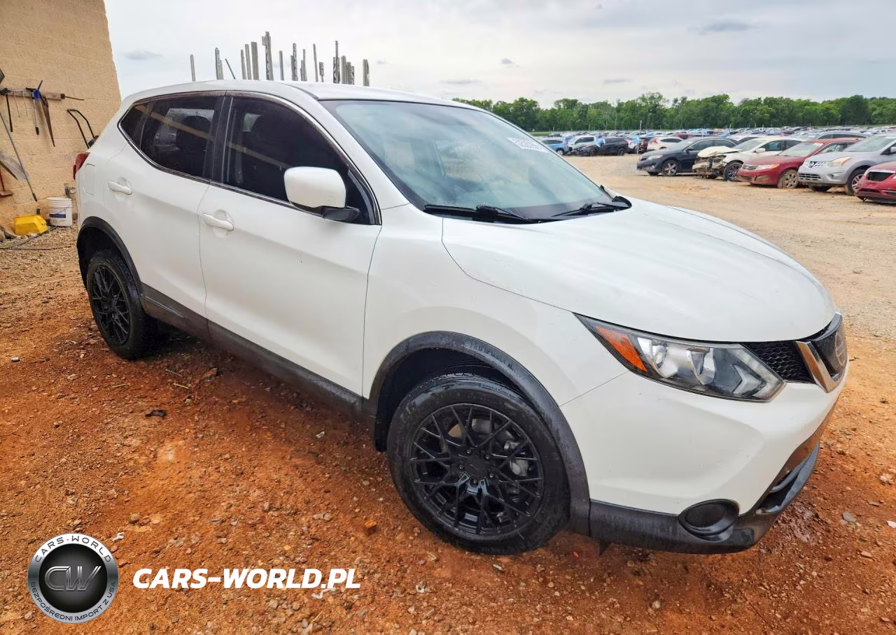 2019 Nissan Rogue Sport S VIN:JN1BJ1CP4KW219910 - 4