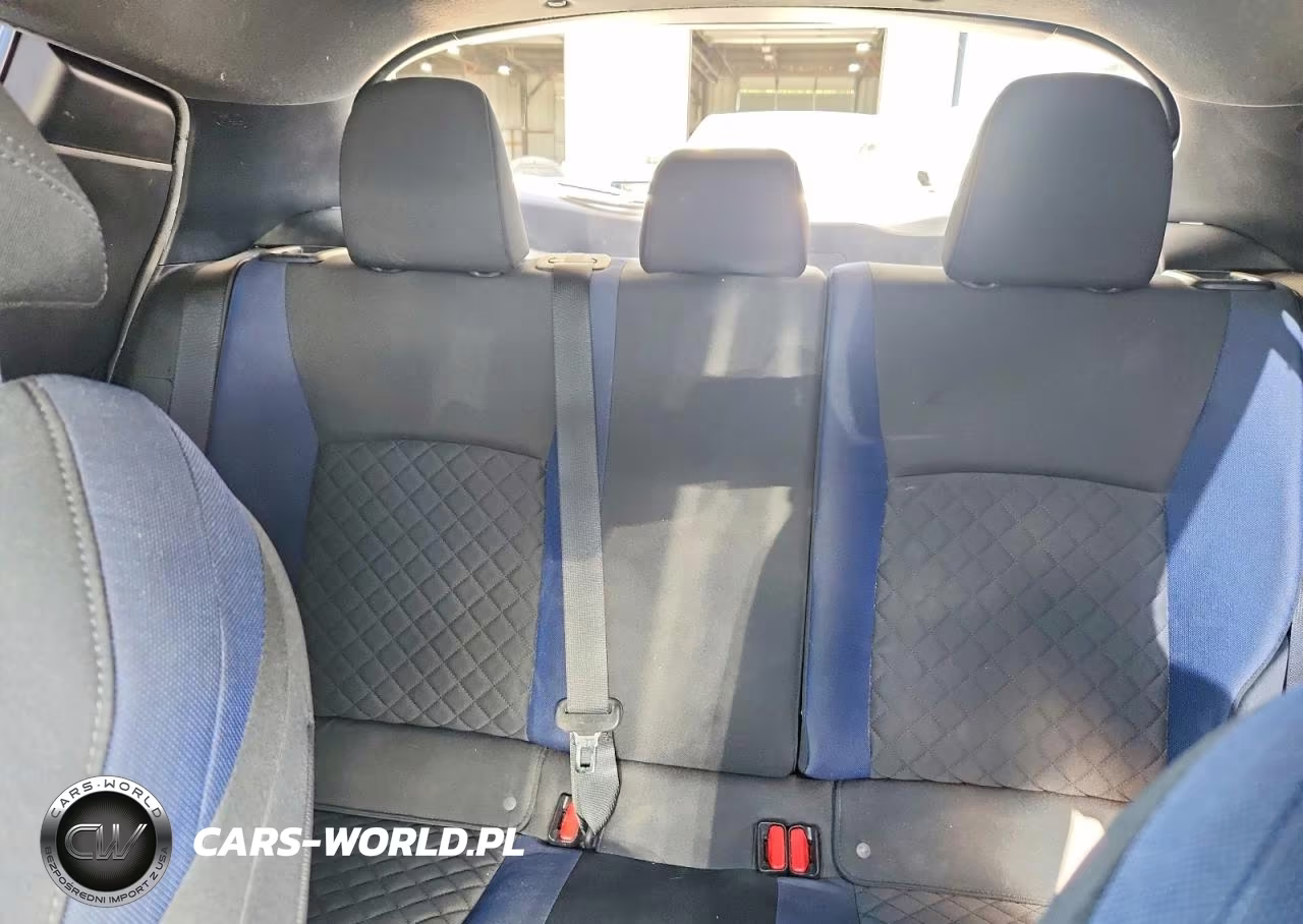 2020 Toyota C-Hr Xle VIN:NMTKHMBX7LR114189 - 10