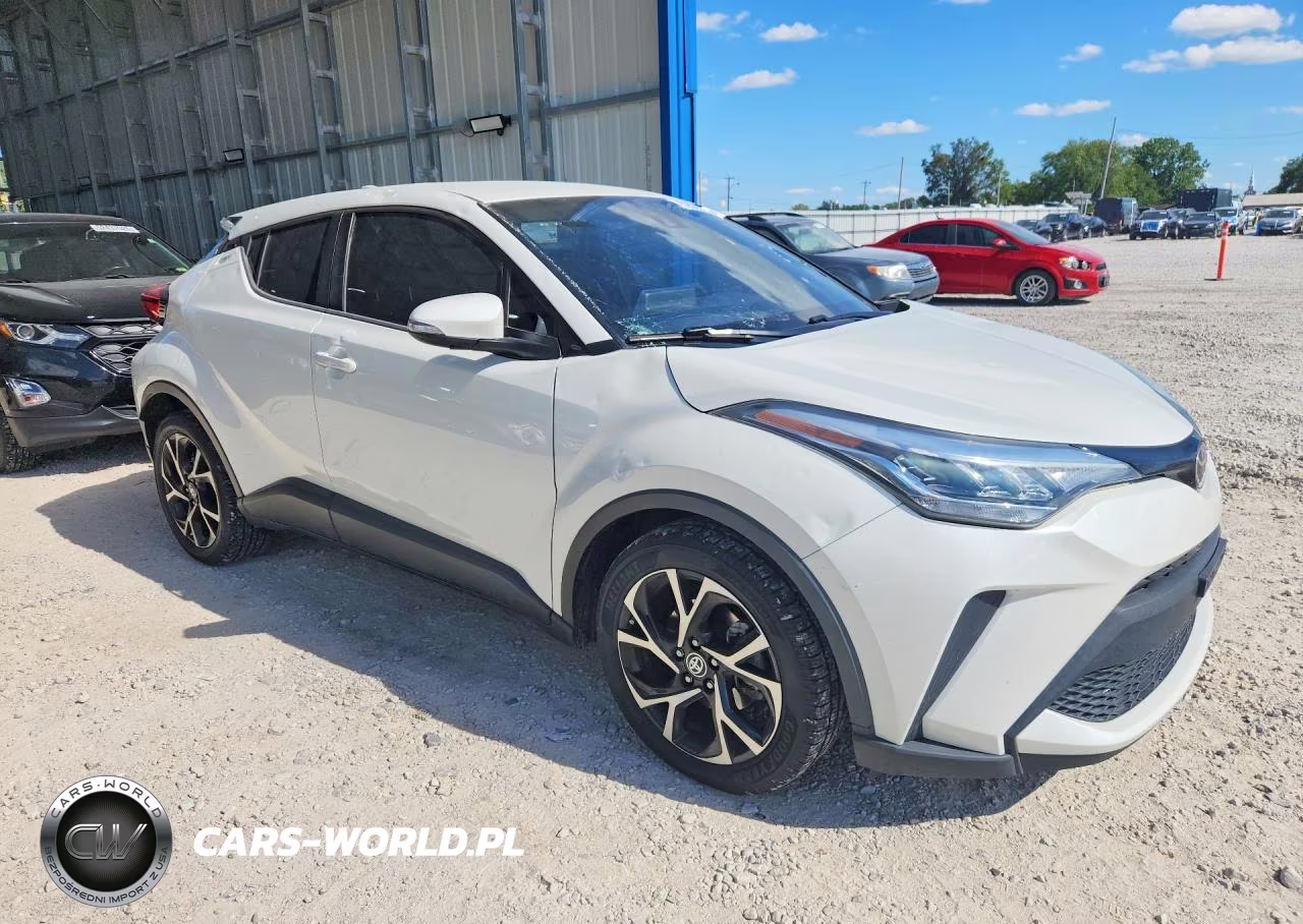 2020 Toyota C-Hr Xle VIN:NMTKHMBX7LR114189 - 4