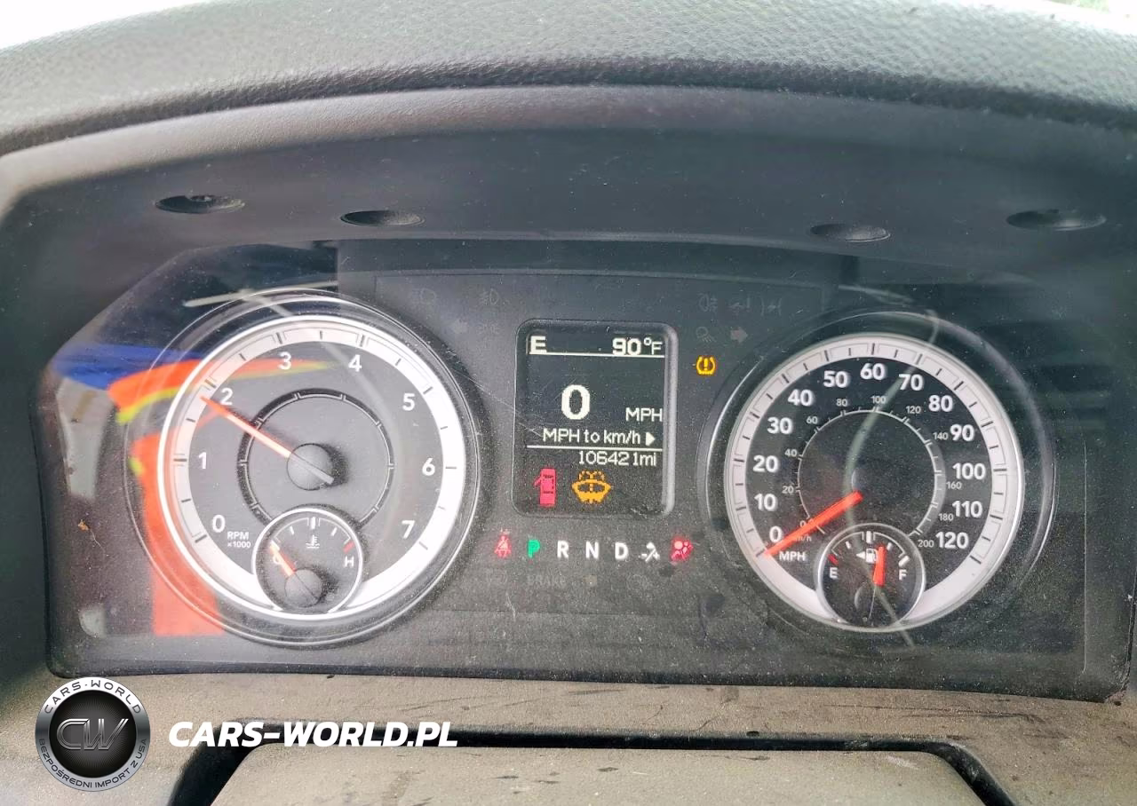 2022 Ram 1500 Classic Tradesman VIN:3C6RR6KG6NG310335 - 9